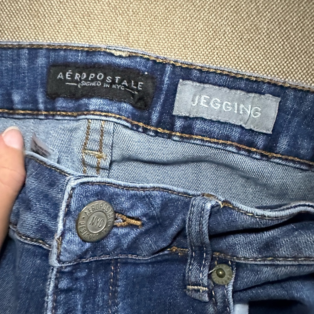Jeans - Picture 2 of 5